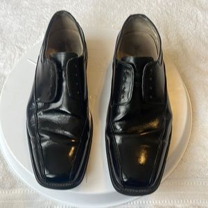 Used - Men’s Florsheim Dress Shoes - Size 12(runs big)